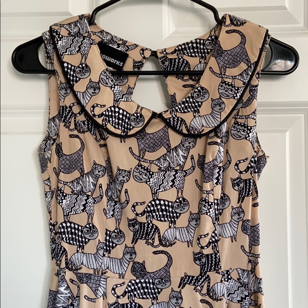 Nooworks Sleeveless Cat Dress